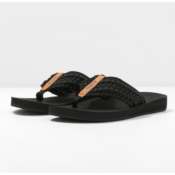 Reef Shoes Reef Womens Cushion Threads Flipflop Sandals Black 5m